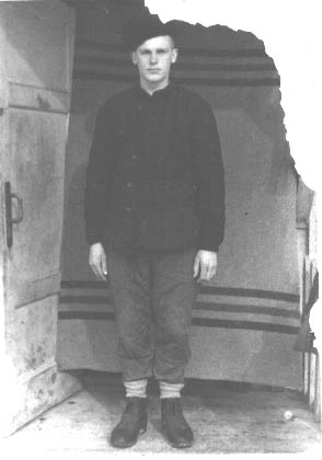 Рожки Чесь Марецкий после побега 1952.jpg